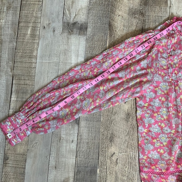 Anthropologie RannaGill Pink Floral Boho Pintuck Crochet Lace Chiffon Top S - Picture 13 of 13
